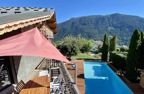Seez Chalet De Esquí | Chalet du chat - sleeps 10, fireplace, jacuzzi, pool, parking