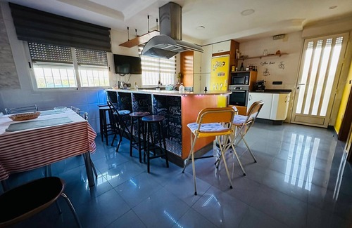 El Palmar Chalet De Esquí | Chalet en la huerta a 4 km de Murcia. Spa caliente y piscina de verano.
