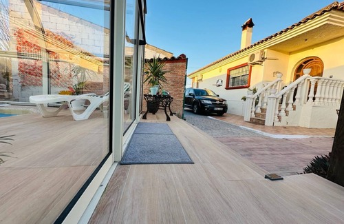 El Palmar Chalet De Esquí | Chalet en la huerta a 4 km de Murcia. Spa caliente y piscina de verano.