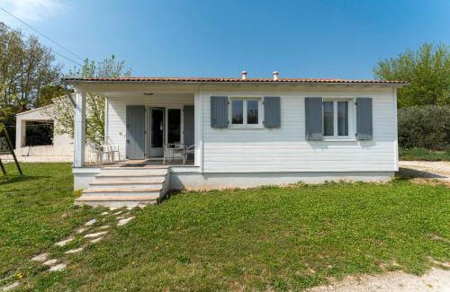 Sorgues Chalet De Esquí | Chalet en Provence