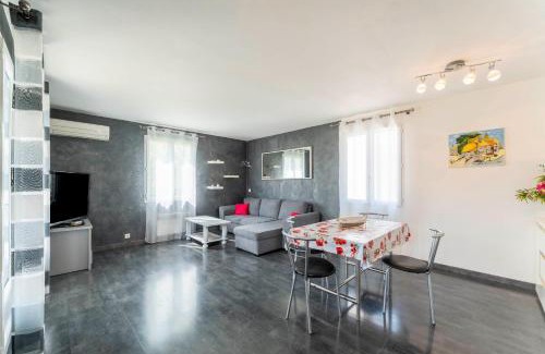 Sorgues Chalet De Esquí | Chalet en Provence