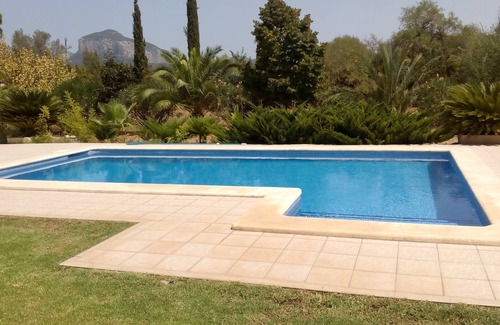 Alaro Chalet De Esquí | CASA RURAL MALLORQUINA CON PISCINA