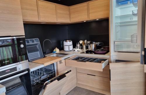 Hasparren Apartamento | Chalet Etxean, de 1 à 6 personnes avec Barbecue, Parking et Piscine