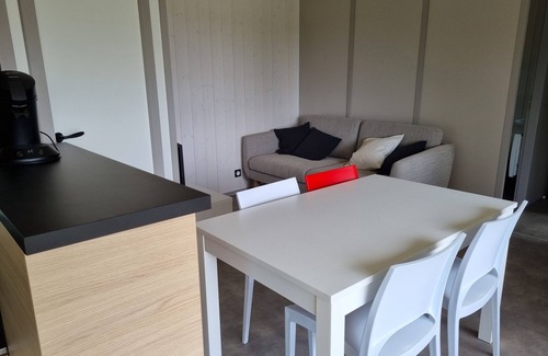 Hasparren Chalet De Esquí | Chalet Etxetxoa, de 1 a 4 personas con SPA, terreno privado y piscina