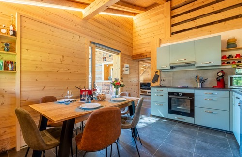 Thones Chalet De Esquí | Chalet-Ejecutivo-Baño con bañera-Vista a la Montana
