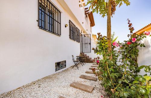 Alcorrin Casa | Chalet familiar con hermosas vistas al mar en Manilva