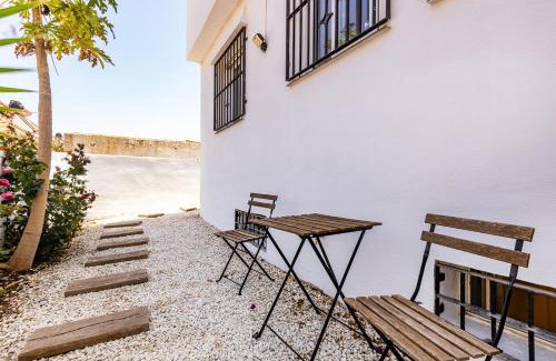 Alcorrin Casa | Chalet familiar con hermosas vistas al mar en Manilva