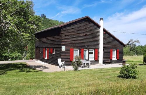 Ban-sur-Meurthe-Clefcy Casa | Chalet familial avec grand jardin et équipements pour enfants, à 500m du centre de Ban-sur-Meurthe - FR-1-589-33