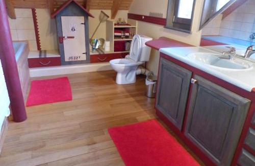 Louchy-Montfand Casa | Chalet familial avec piscine, jardin et activités près du vignoble de Saint-Pourçain - FR-1-489-151