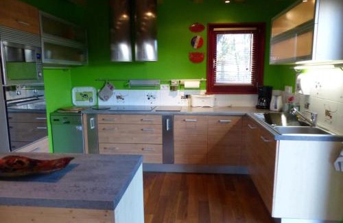Louchy-Montfand Casa | Chalet familial avec piscine, jardin et activités près du vignoble de Saint-Pourçain - FR-1-489-151
