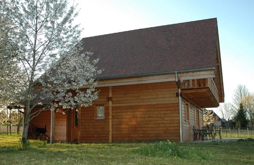 Louchy-Montfand Cabaña | Chalet con terraza, piscina y actividades en el corazón del viñedo de St Pourçain