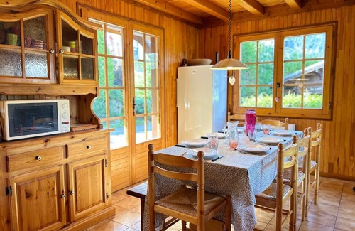 Les Gets Chalet De Esquí | Chalet familial proche des pistes avec WiFi et parking - FR-1-623-349