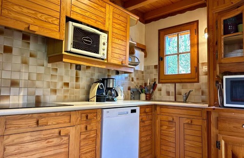 Les Gets Chalet De Esquí | Chalet familial proche des pistes avec WiFi et parking - FR-1-623-349