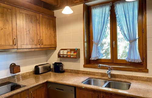 Estavar Chalet De Esquí | Chalet familiar con espectaculares vistas