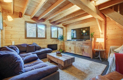 Saint-Jean-dʼAulps Chalet De Esquí | Chalet for 10 people with large terrace and garden.
