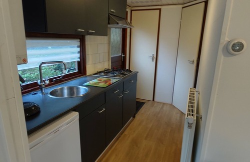 Marum Chalet De Esquí | Chalet for rent located on a beautiful ornamental pond