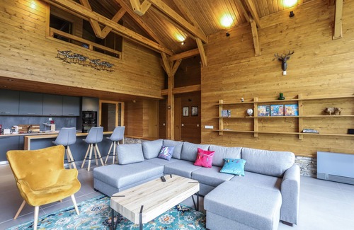 Razlog Casa | Chalet for up to 10 people with sauna nestled in the valley of 3 mountains