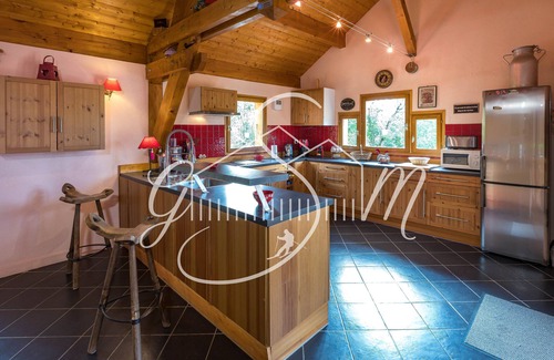 Pont-du-Fosse Chalet De Esquí | Amplio chalet y spa en 1500 m de terreno orientado al sur con vista - 14 personas