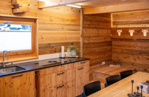 Grafschaft Chalet De Esquí | Chalet Himmel - Top renoviertes Walliserhaus in Biel VS