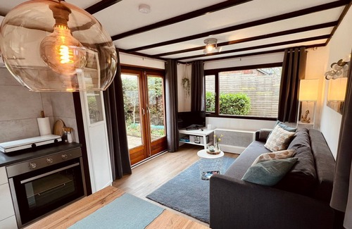 Sint Maartensvlotbrug Chalet De Esquí | Chalet/holiday home for family and dog in North Holland by the sea!
