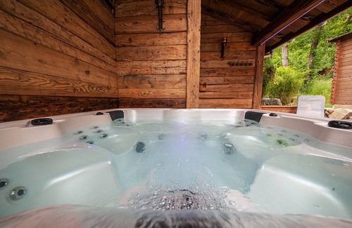 Stosswihr Chalet De Esquí | Chalet Hohneck 4**** old wood and stone, SPA, sauna, charging station