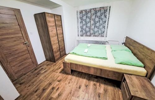 Zelezna Ruda Chalet De Esquí | Chalet Horalka by Interhome