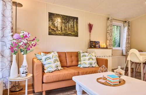 Beekbergen-West Chalet De Esquí | Chalet huisje Bella op de Veluwe max 2 volwassene