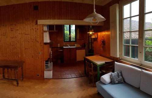 Maisdon-sur-Sevre Chalet De Esquí | Chalet in the heart of a park