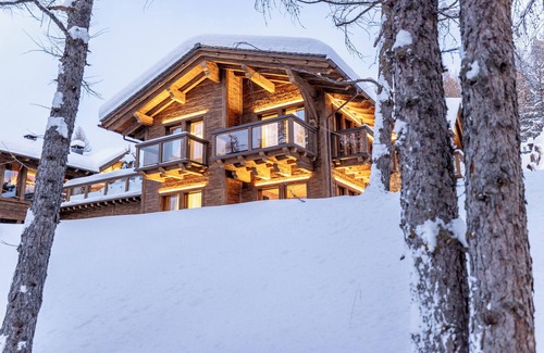 Teola Chalet De Esquí | "Chalet Imbosc'chè" con vistas a la montaña, jardín y Wi-Fi