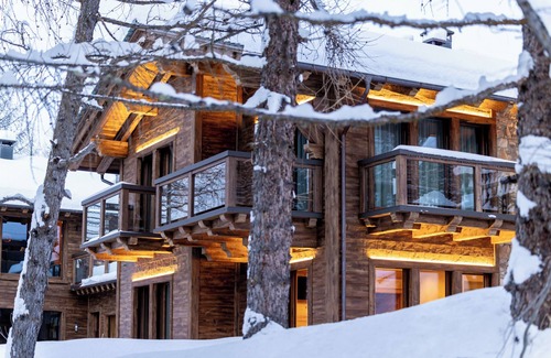 Teola Chalet De Esquí | "Chalet Imbosc'chè" con vistas a la montaña, jardín y Wi-Fi