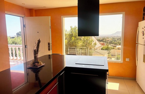 Moralet Chalet De Esquí | **Chalet en Alicante** con Piscina Privada