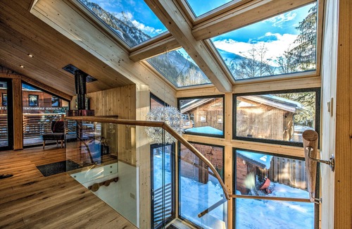 Chamonix City Centre Chalet De Esquí | Centro de Chamonix: Chalet du Glacier Chalet privado para 6 personas, 3 habitaciones con baño privado