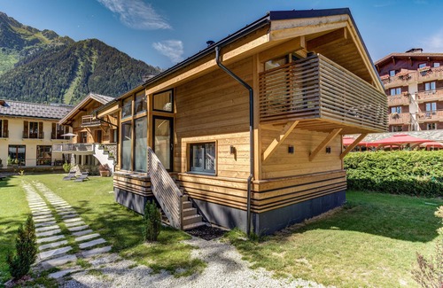 Chamonix City Centre Chalet De Esquí | Centro de Chamonix: Chalet du Glacier Chalet privado para 6 personas, 3 habitaciones con baño privado
