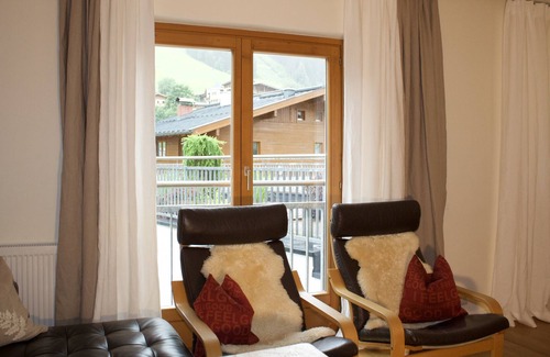 Hinterglemm Chalet De Esquí | Gran chalet de esquí de 12 amigos o compartir en familia en el centro del pueblo Hinterglemm.