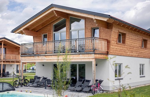 Inzell Chalet De Esquí | Chalet en Inzell con Piscina y Vistas Alpinas