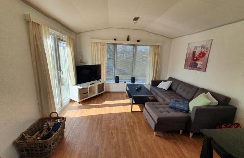 Lauwersoog Chalet De Esquí | Chalet in Lauwersoog