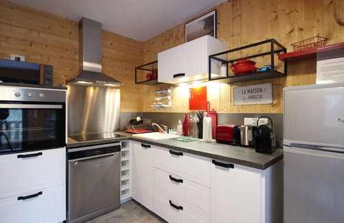 Mont-Dore Chalet De Esquí | Chalet en Mont-Dore, 8 pers, 3 hab, mascotas permitidas, parking, terraza, cerca del centro