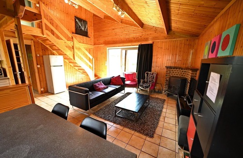Noiseux Casa | Chalet en Noiseux con Sauna y Jacuzzi