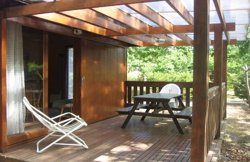 Soulac-sur-Mer Chalet De Esquí | Chalet en PRL en Amélie en el corazón del bosque a 1 km de la playa