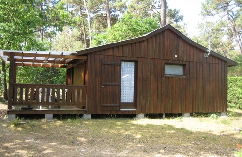 Soulac-sur-Mer Chalet De Esquí | Chalet en PRL en Amélie en el corazón del bosque a 1 km de la playa