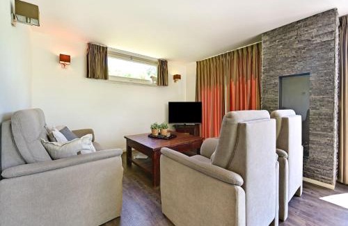 Reutum Casa | Chalet in Reutum with Sauna and Nature, cleaning included