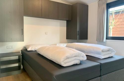 Sint Maartensvlotbrug Casa | Chalet in Sint Maartenszee near Sandy Beach