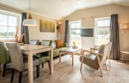 Den Hoorn Chalet De Esquí | Chalet in Texel with Private Sauna