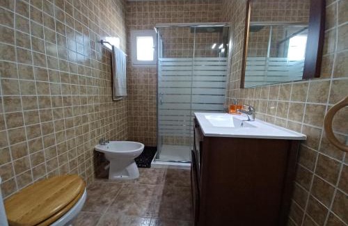 Puerto Rey Casa | Chalet independiente con amplio jardín y barbacoa AT - CC-00678