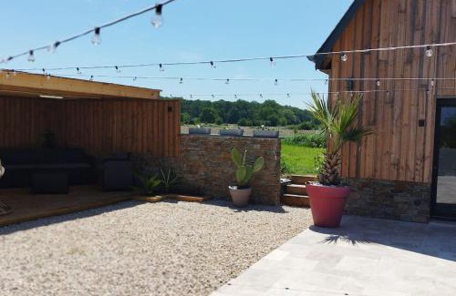 Sorigny Chalet De Esquí | Chalet industriel avec filet et spa