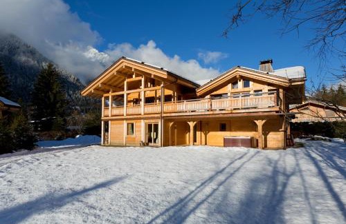 Les Praz-de-Chamonix Chalet De Esquí | Chalet Isabelle Mountain lodge 5 star 5 bedroom en suite sauna jacuzzi