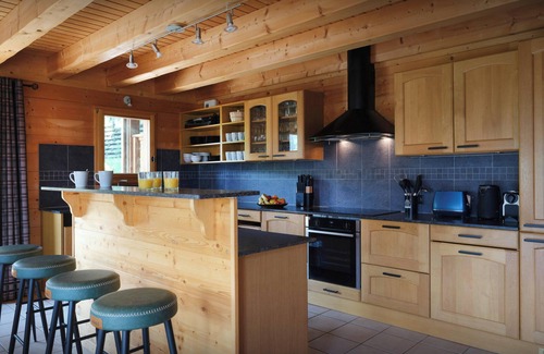 La Cote-d'Arbroz Chalet De Esquí | Chalet Isla de Lux - family mountain break 12p sauna & spa - OVO Network