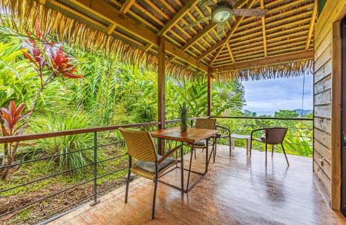 Ciudad Cortes Chalet De Esquí | Chalet Jardin Tropical