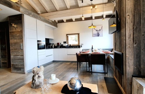 Superbolquere Chalet De Esquí | Chalet-Keshi-Lujoso-Baño con bañera-Vista a la Montana