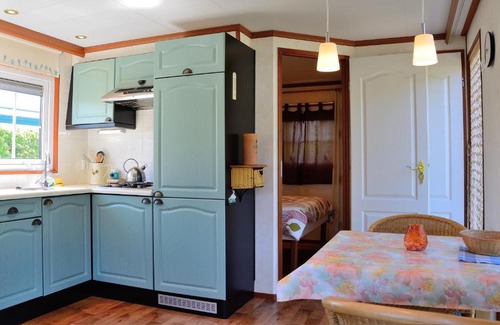 Oostvoorne Chalet De Esquí | Chalet Ketjil